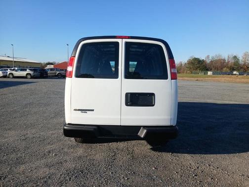 2025 Chevrolet Express 2500 Work Van