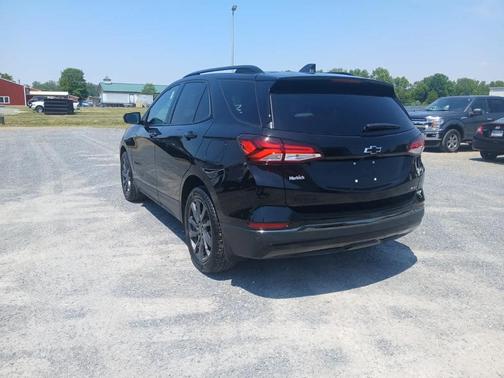 Mosaic Black Metallic 2022 Chevrolet Equinox RS