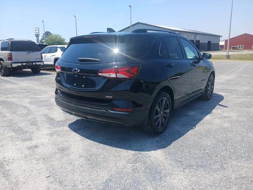 Mosaic Black Metallic 2022 Chevrolet Equinox RS