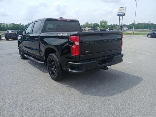 2022 Chevrolet Silverado 1500 Limited Custom
