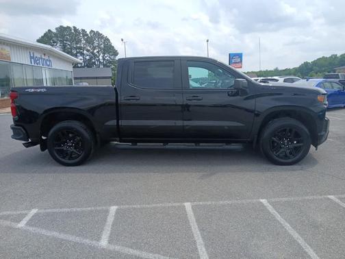 2022 Chevrolet Silverado 1500 Limited Custom
