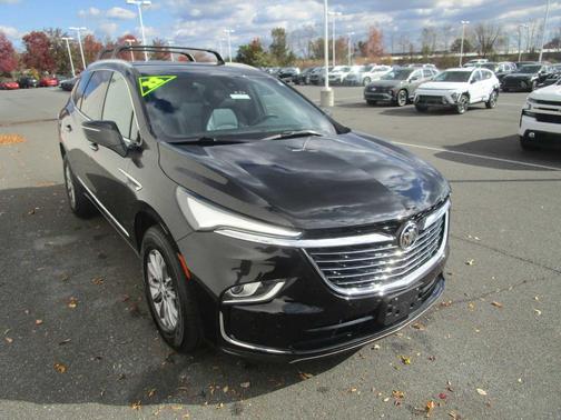 2022 Buick Enclave Essence