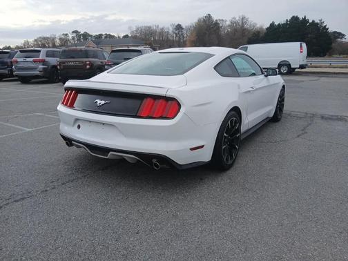2017 Ford Mustang EcoBoost Premium