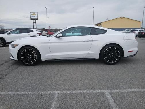 2017 Ford Mustang EcoBoost Premium