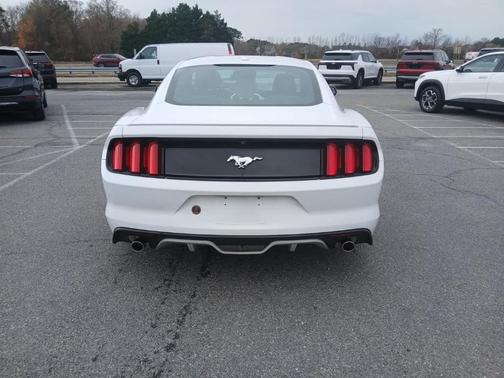 2017 Ford Mustang EcoBoost Premium