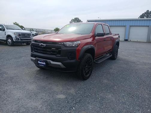 Radiant Red 2026 Chevrolet Colorado Trail Boss