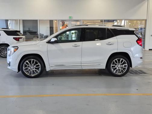 White Frost Tri-Coat 2022 GMC Terrain Denali
