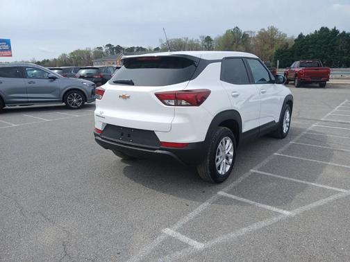 2025 Chevrolet Trailblazer LS