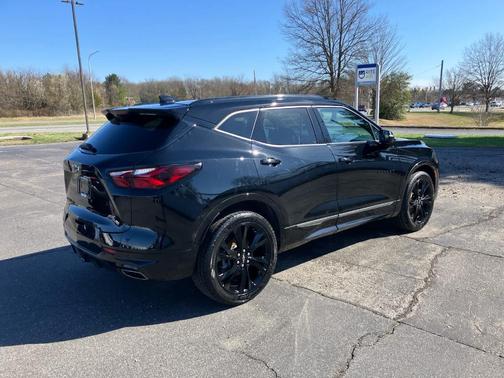 Black 2022 Chevrolet Blazer RS