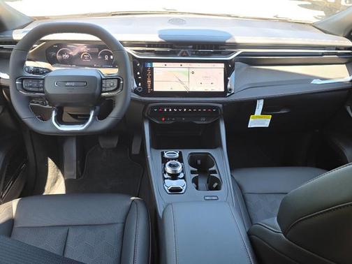 Bright White Clearcoat 2026 Jeep Cherokee Overland