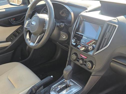 2017 Subaru Impreza 2.0i Premium