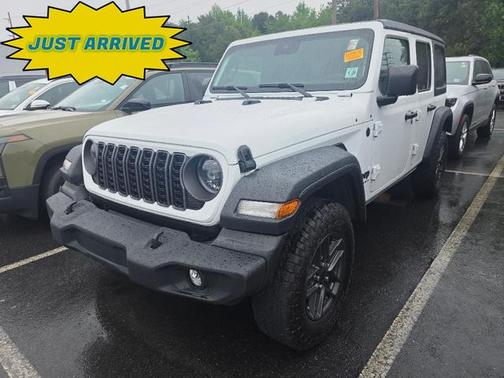 Bright White Clearcoat 2024 Jeep Wrangler Sport S
