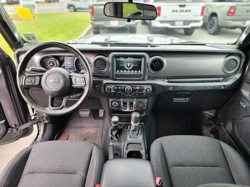 2022 Jeep Wrangler Sport S