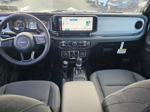 2025 Jeep Gladiator Sport S