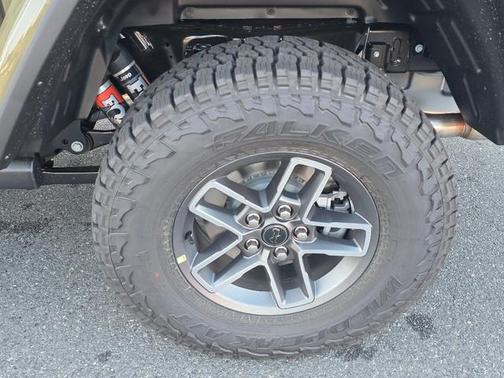 2025 Jeep Gladiator Mojave