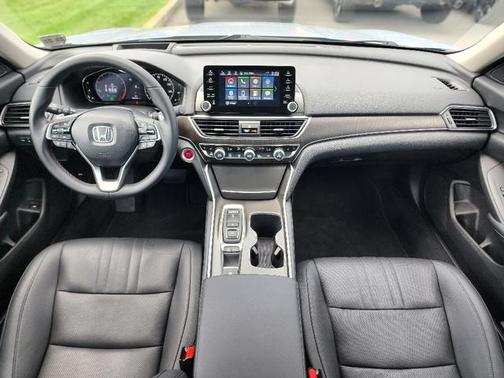 2022 Honda Accord Touring 2.0T