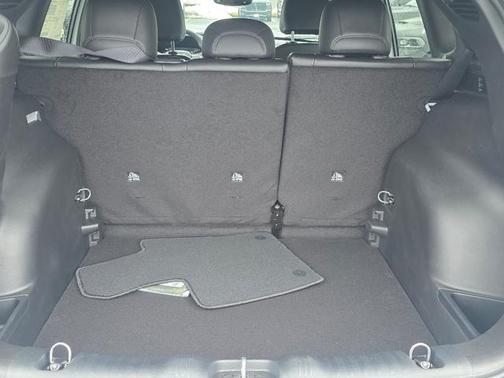 Bright White Clearcoat 2026 Jeep Compass Limited