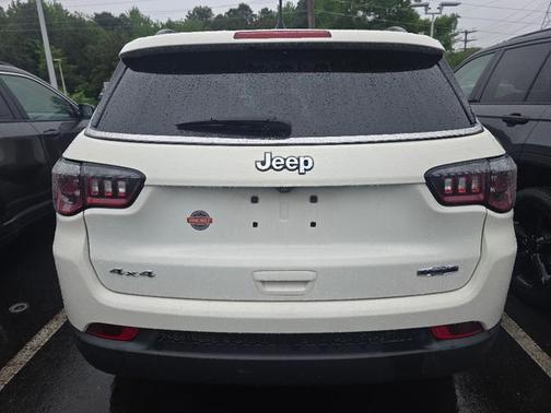 White Clearcoat 2020 Jeep Compass Latitude