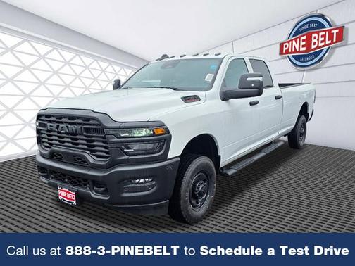 2025 RAM 2500 Tradesman Crew Cab 4x4 8' Box