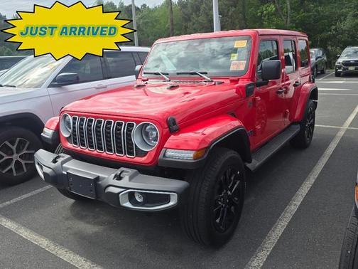 Firecracker Red Clearcoat 2025 Jeep Wrangler 4xe Sahara