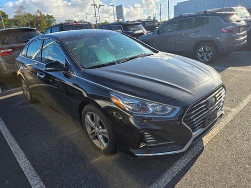 2018 Hyundai SONATA Limited