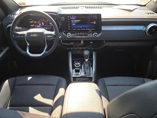Sterling Gray Metallic 2024 Chevrolet Colorado LT