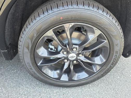 DB Black Clearcoat 2026 Dodge Durango GT Plus