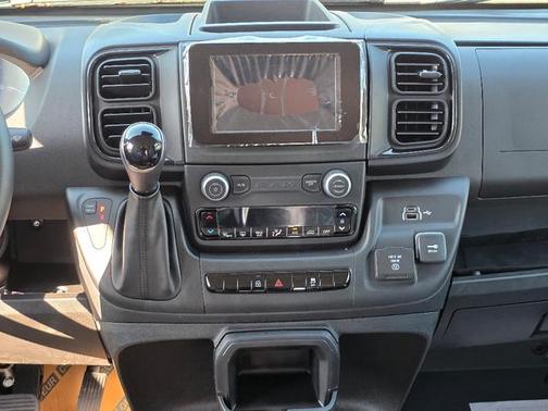 2025 RAM ProMaster 2500 Tradesman