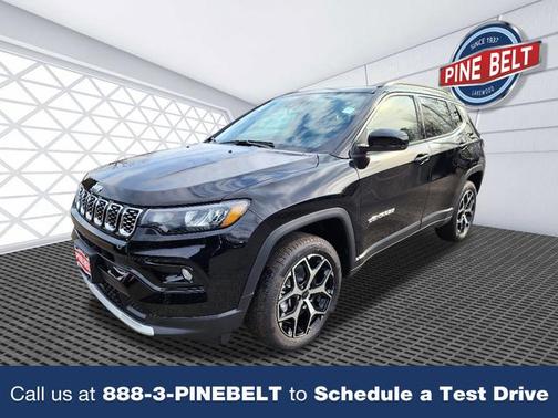 Diamond Black Crystal Pearlcoat 2026 Jeep Compass Limited