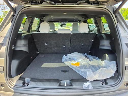 Sting-Gray Clearcoat 2026 Jeep Cherokee Limited
