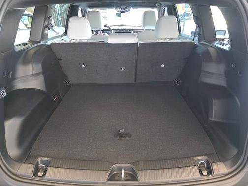 Diamond Black Crystal Pearlcoat 2026 Jeep Cherokee Limited