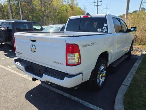 Bright White Clearcoat 2022 RAM 1500 Big Horn/Lone Star