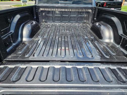 2022 RAM 2500 Laramie Crew Cab 4x4 6'4' Box