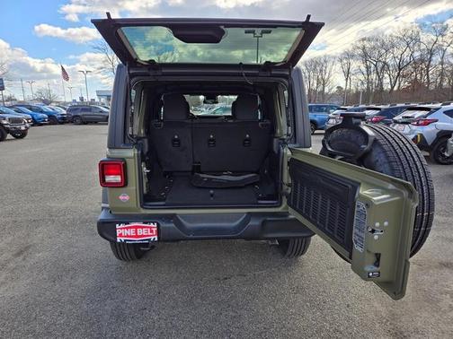 2025 Jeep Wrangler Sport S