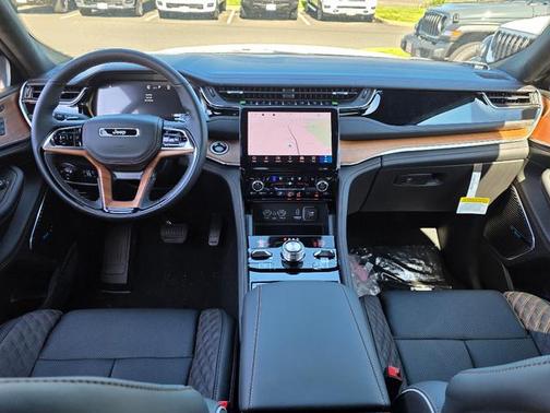 2025 Jeep Grand Cherokee L Summit Reserve