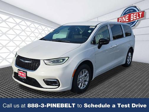 2026 Chrysler Pacifica L