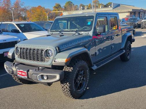 2025 Jeep Gladiator High Tide