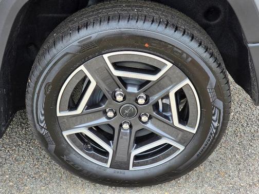 Sting-Gray Clearcoat 2026 Jeep Cherokee Limited