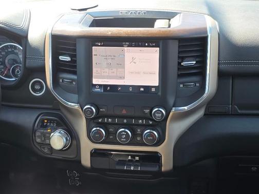 Delmonico Red Pearlcoat 2022 RAM 1500 Laramie