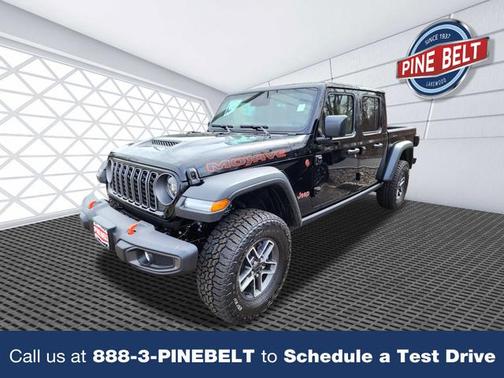 Black Clearcoat 2026 Jeep Gladiator Mojave 4x4