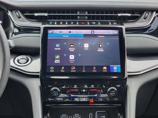 2023 Jeep Grand Cherokee 4xe Trailhawk