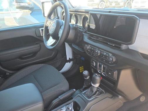 Bright White Clearcoat 2026 Jeep Wrangler Sport S