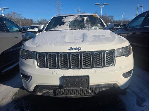 2021 Jeep Grand Cherokee Laredo
