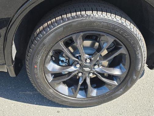 DB Black Clearcoat 2026 Dodge Durango GT Plus