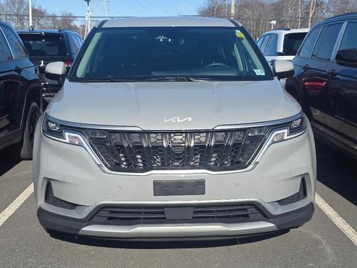 2024 Kia Carnival EX