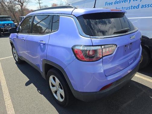 Granite Crystal Metallic Clearcoat 2018 Jeep Compass Latitude