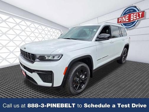 Bright White Clearcoat 2026 Jeep Grand Cherokee L Altitude