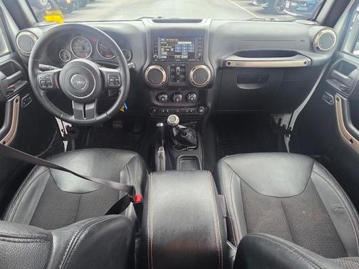 Bright White Clearcoat 2016 Jeep Wrangler 75th Anniversary
