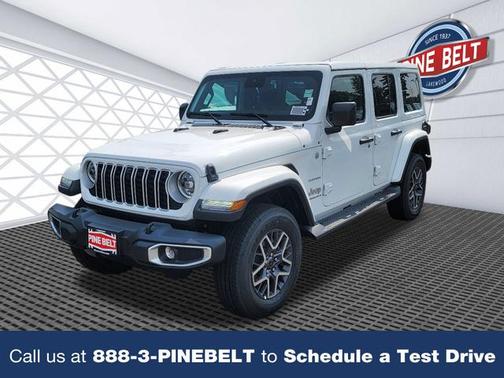 2024 Jeep Wrangler 4-Door Sahara 4x4