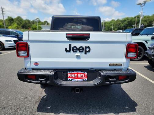 2023 Jeep Gladiator Freedom 4x4